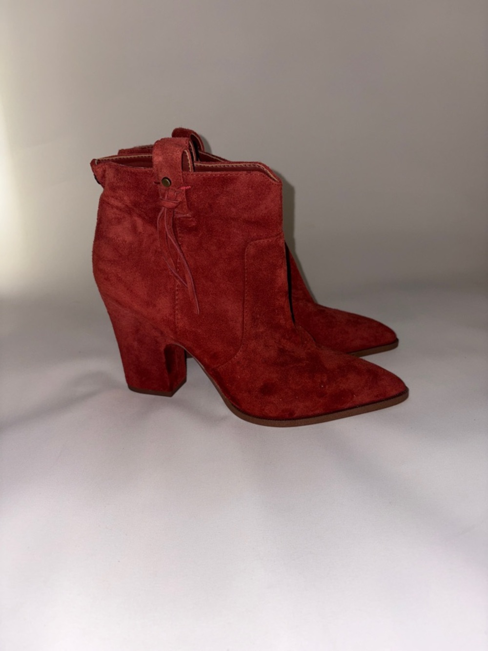 Sam Edelman Niomi Paprika Red Suede‎ Pointed Toe Ankle Booties Size 7